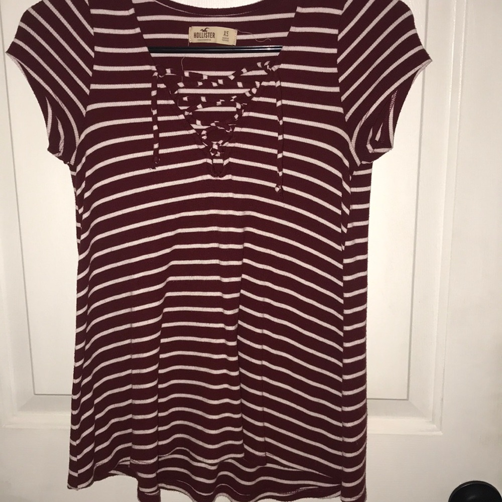 Hollister Tee